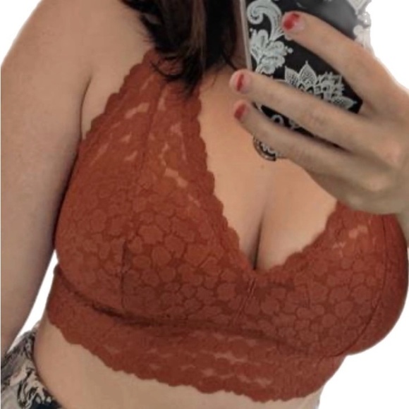 New Aerie Women Bralette Lace Halter Wireless w/removable pads Red Sand - Picture 5 of 5
